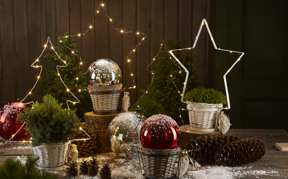 Weihnachts-Ambiente - Weihnachten vor der Haustür