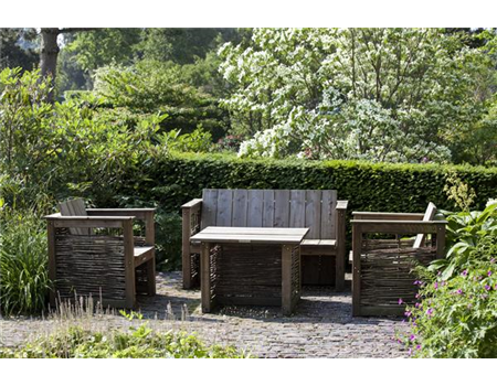 GARTENARBEITEN VOR DEM WINTER